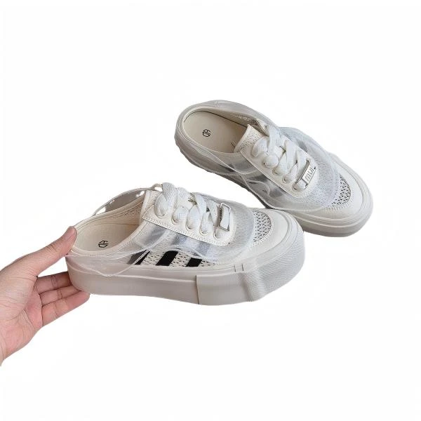 设计感蕾丝花边包头半拖鞋女2025夏季新款网面透气小白鞋