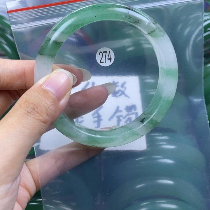 未镶嵌手镯石英质玉60