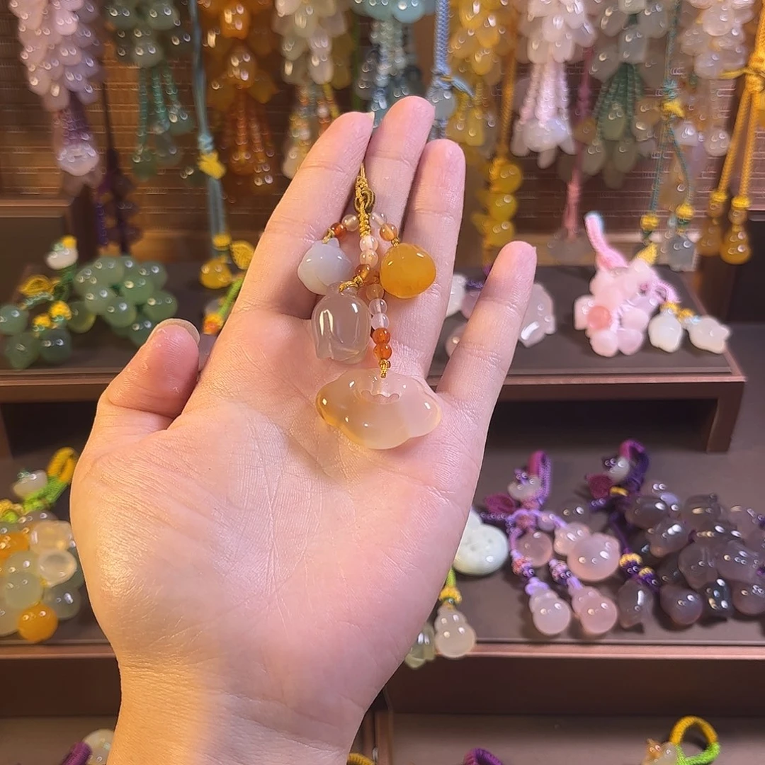 小***.玛瑙/玉髓未镶嵌车挂福利款手机链