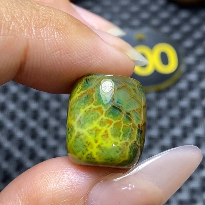 德***鹏未镶嵌颈饰玛瑙/玉髓