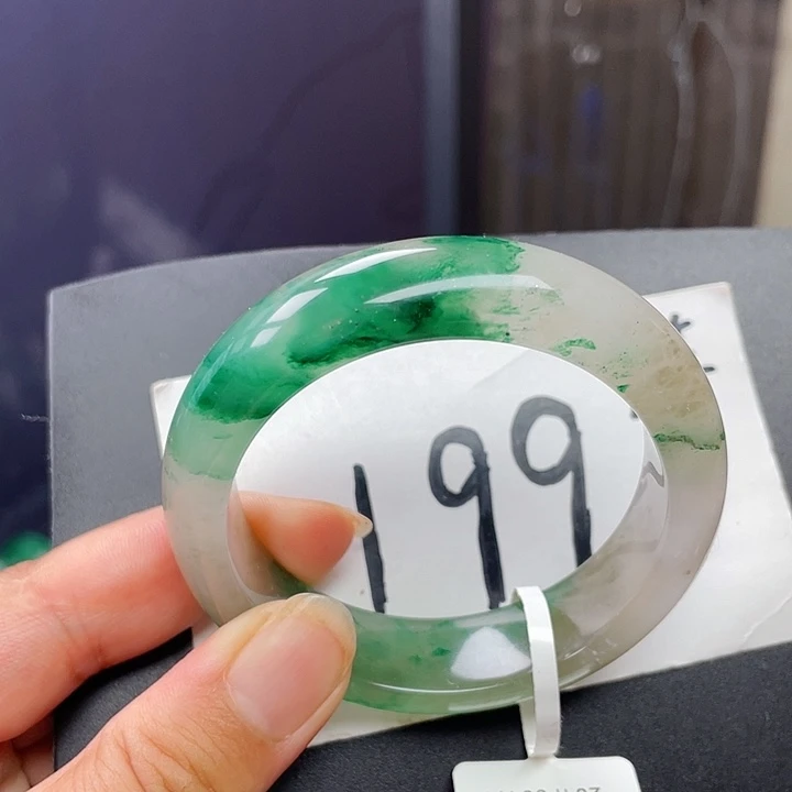 石英质玉手镯未镶嵌瑶52