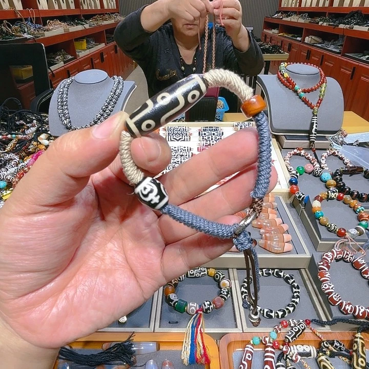 未镶嵌玛瑙/玉髓珠宝奇石