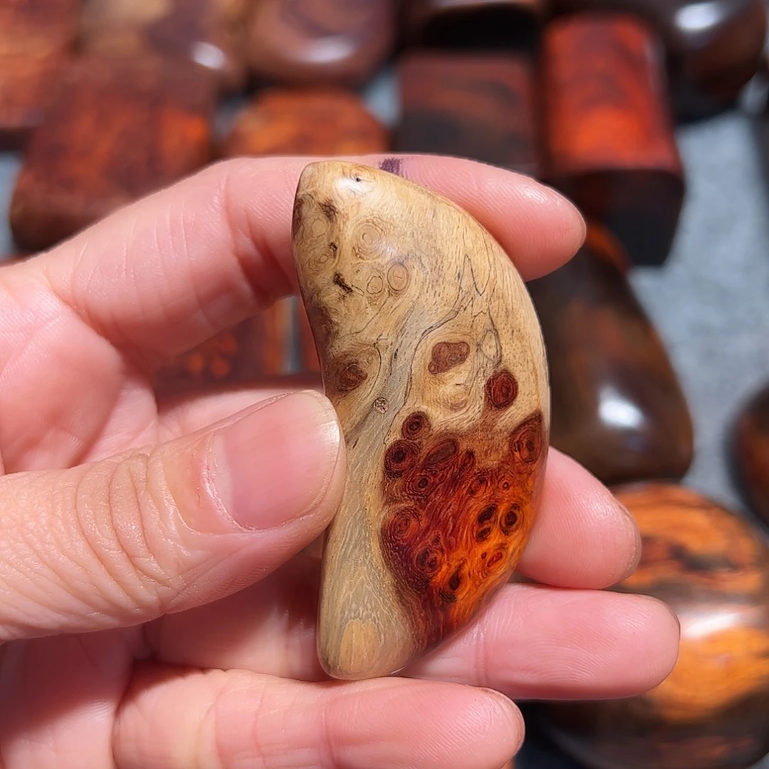 c***u交趾黄檀（大红酸枝）