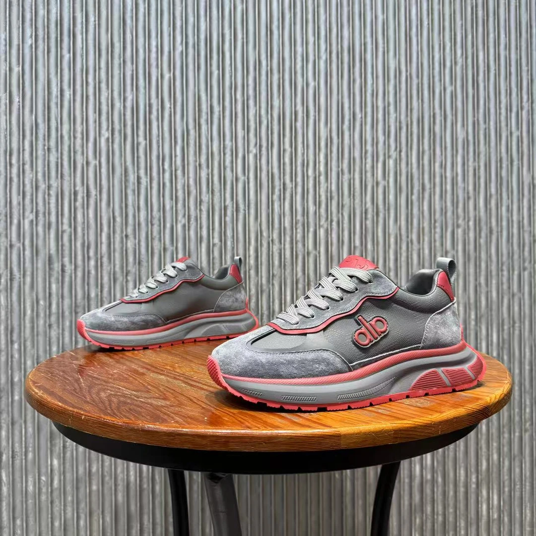 男鞋2025秋季新款潮流软底厚底增高爆款时尚简约老爹鞋休闲运动鞋