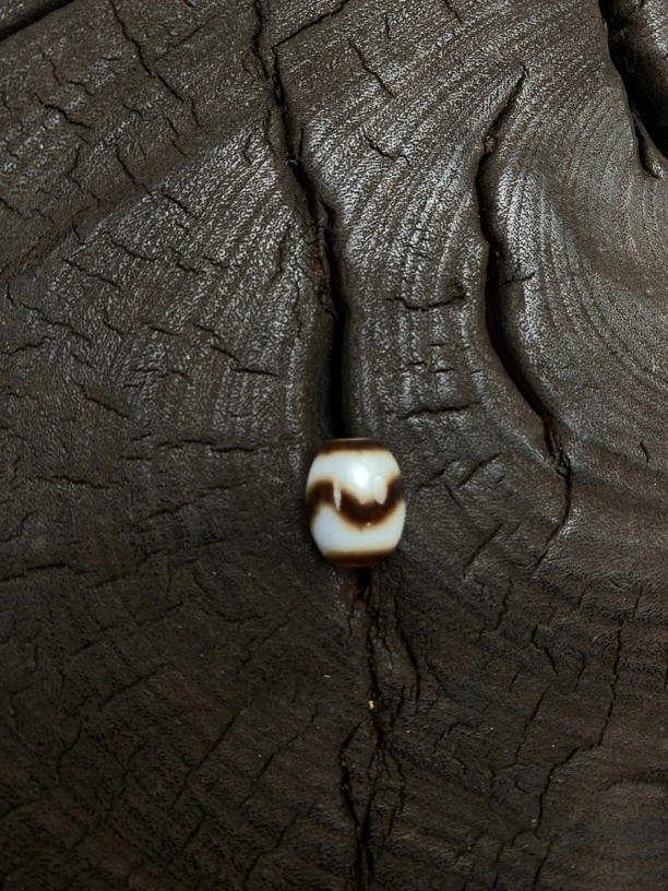 尺寸约11mm*15mm左右的天然玛瑙良品的牙牙单珠1744（多样性发）