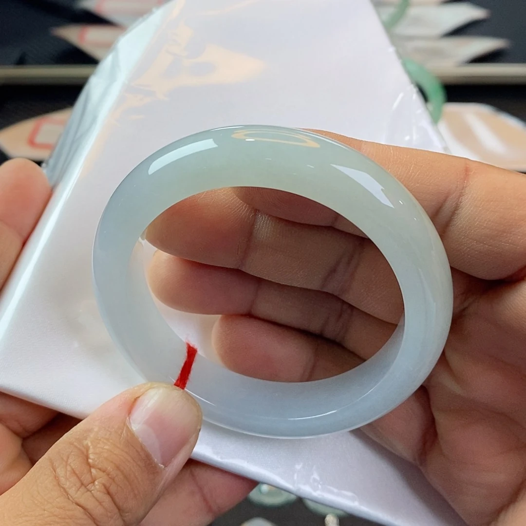 【闪购商品】未镶嵌手镯翡翠