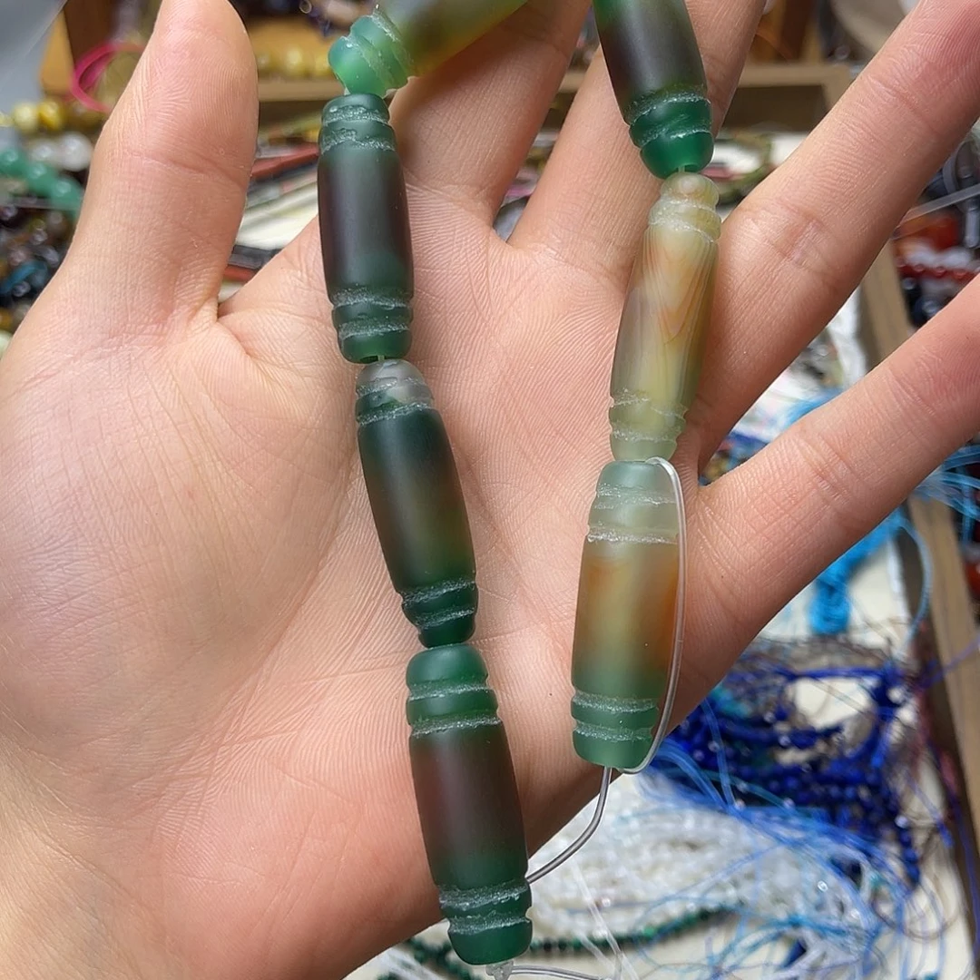 玛瑙/玉髓未镶嵌珠宝半成品12×40绿玛长管7颗