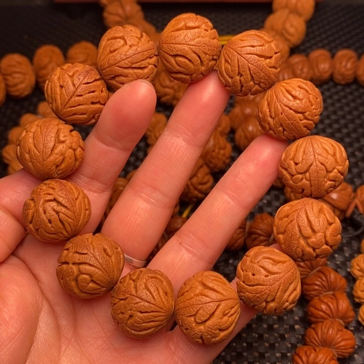 桃核手串龙纹桃核
