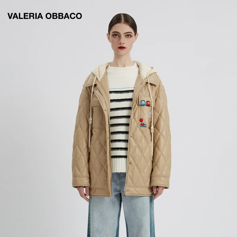 VALERIAOBBACO/瓦莱丽娅 奥贝科连帽玩趣系列娃娃机蛋白皮外套