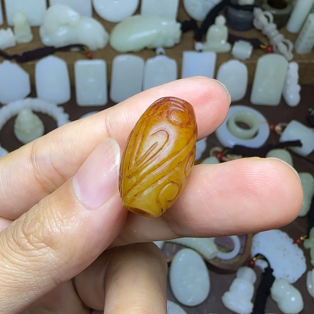 未镶嵌和田玉挂件