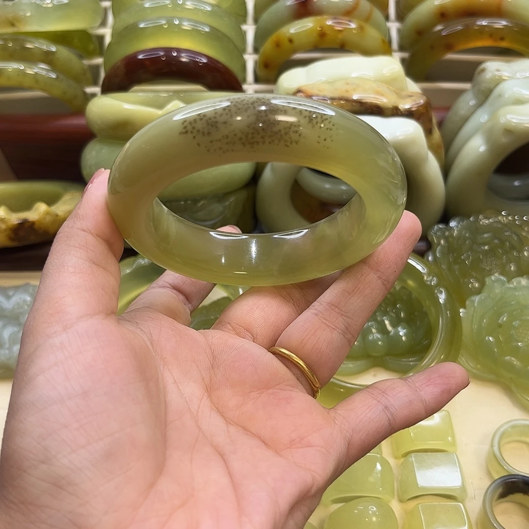 蛇纹石玉未镶嵌手镯16号58.3