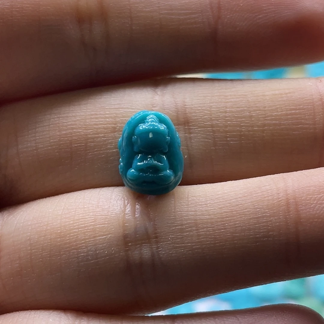 绿松石未镶嵌颈饰