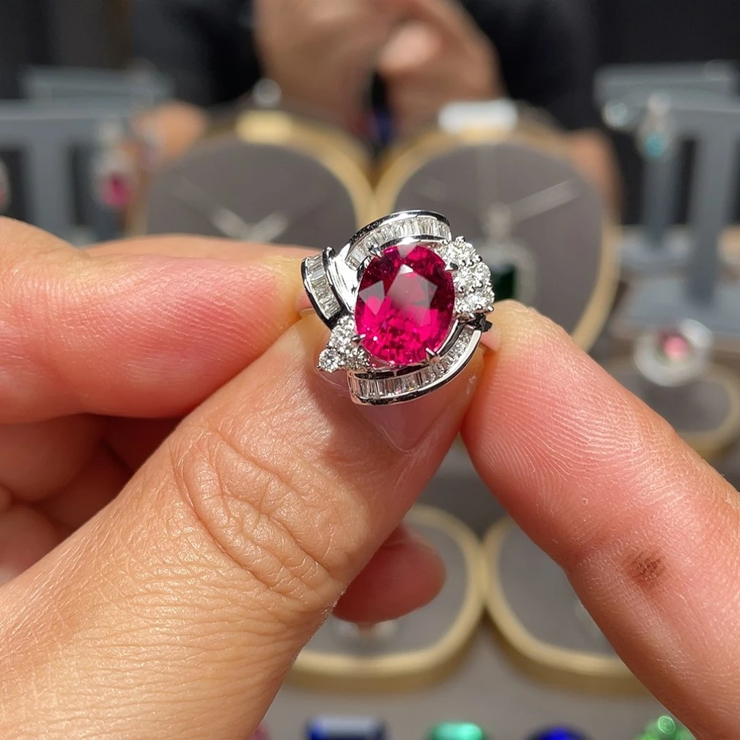 碧玺戒指18K金镶嵌3.92ct