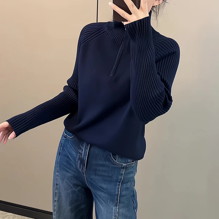 韩版减龄针织上衣秋冬流行穿搭新款2025年高领拉链设计长袖毛衣女