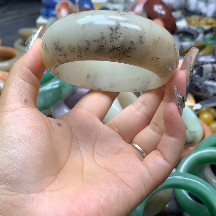 未镶嵌手镯石英质玉阳***～