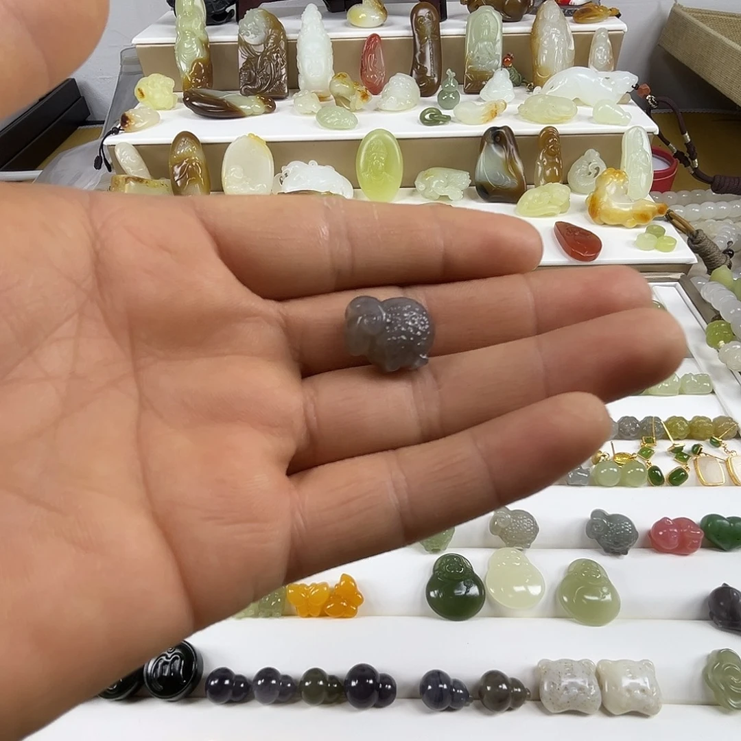 和田玉（糖玉）未镶嵌戒指