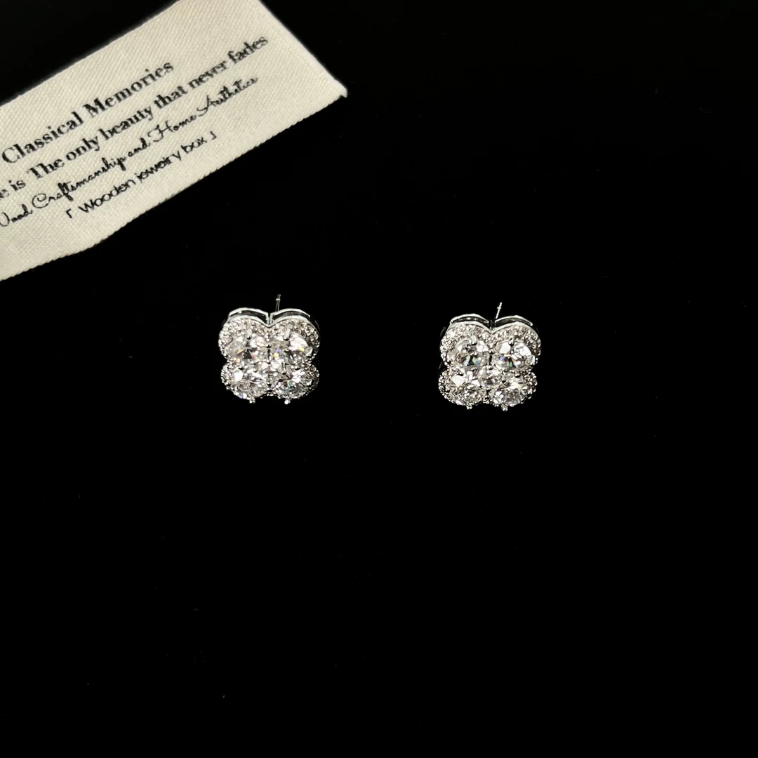 铜合金锆石耳饰 【璀璨生辉】四叶草耳钉1551