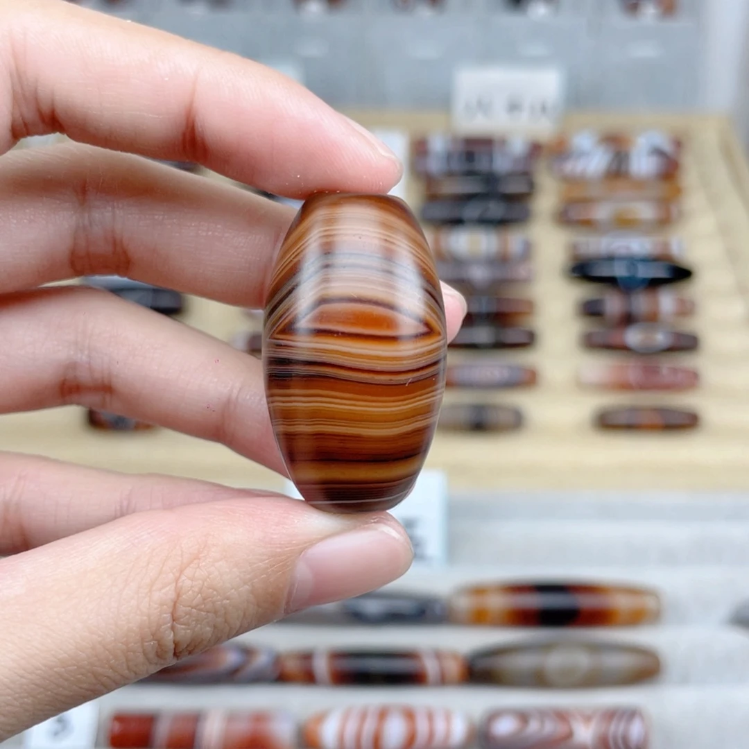 冯****玛瑙/玉髓合金颈饰