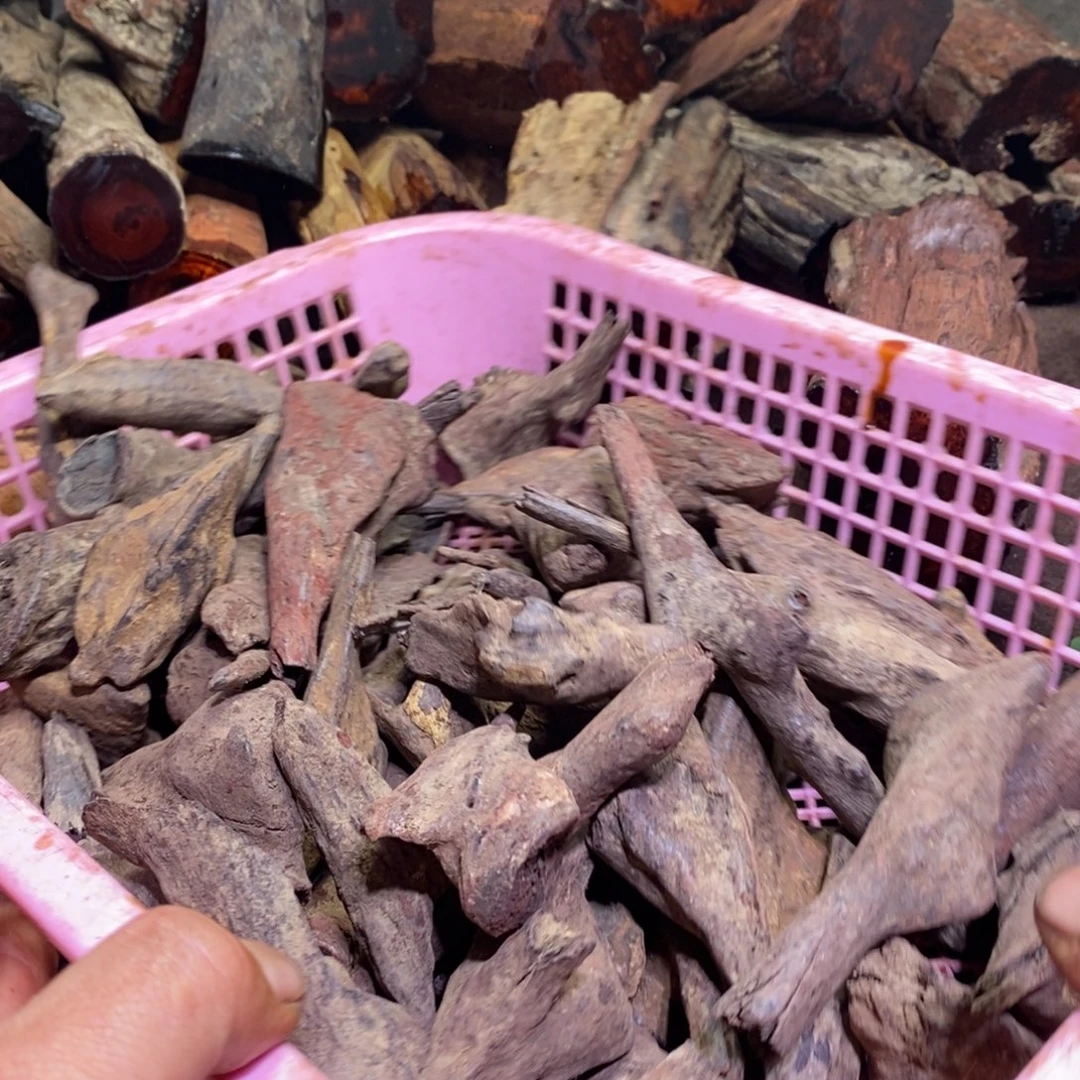 莊***棟有机玻璃在线阅读量突破