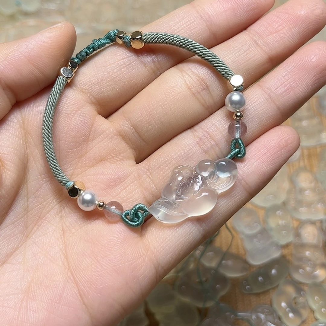 ꧁***꧂未镶嵌岫玉颈饰吊坠