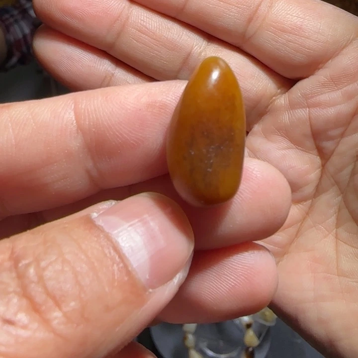 和田玉吊坠(不含链)未镶嵌3.4克