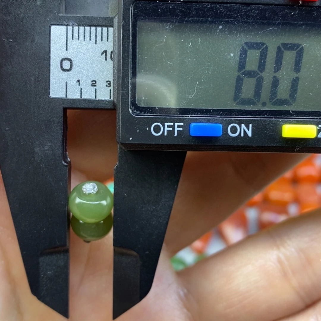 和田玉（青玉）未镶嵌珠宝奇石8mm