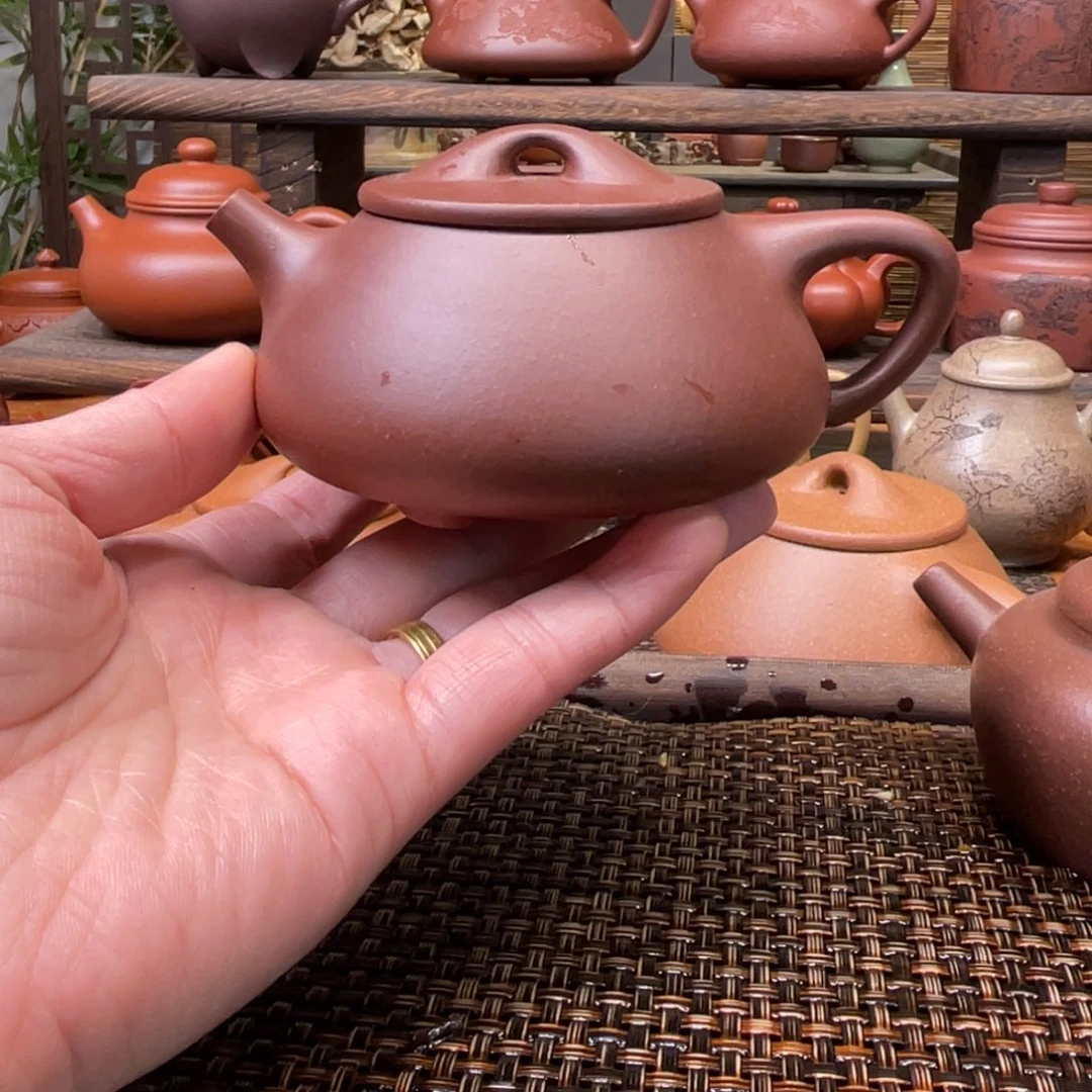 紫砂茶壶宜兴原矿紫砂手工制150