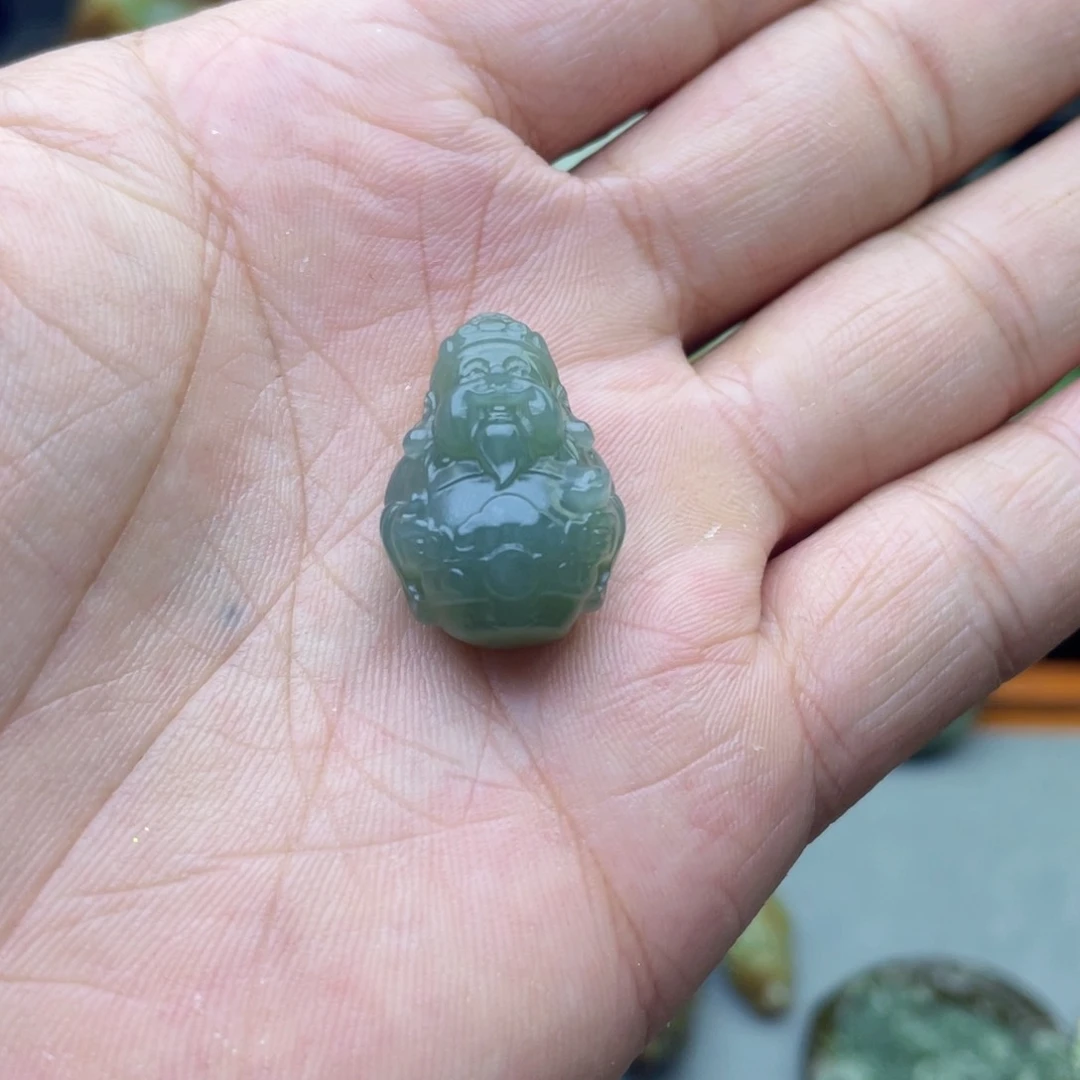 和田玉未镶嵌颈饰孑*猫