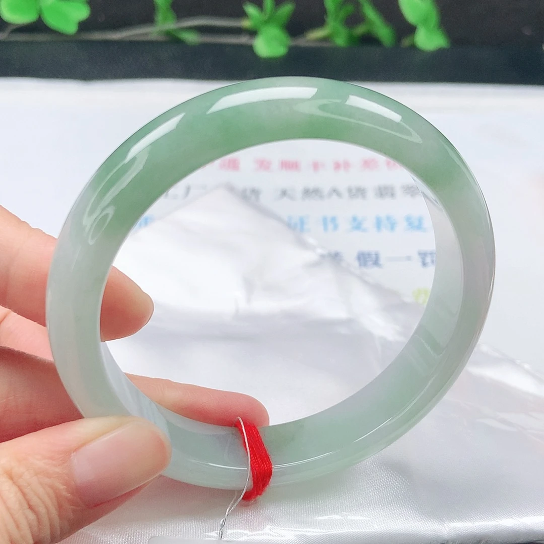 ****墨翡翠未镶嵌手镯62圈