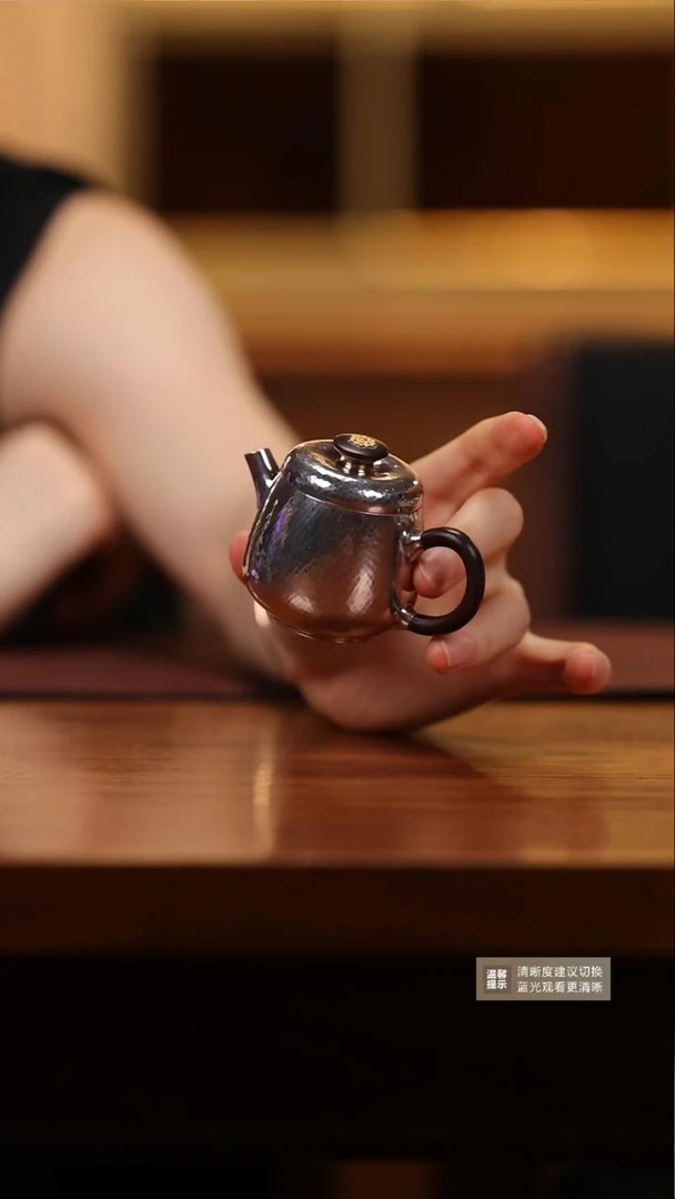 汪汪茶器 呆坐-一人饮巨轮壶100cc