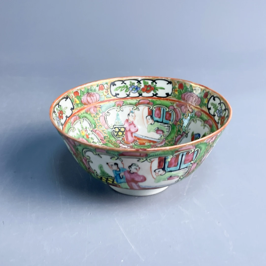 晚清 广彩开窗人物纹碗-M25LI003209