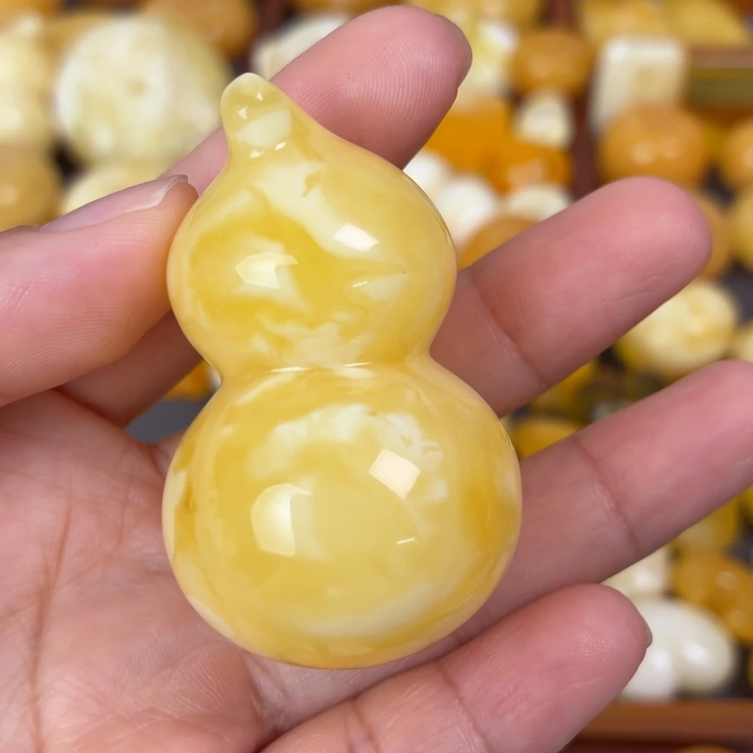 蜜蜡未镶嵌吊坠(不含链)妖花葫芦