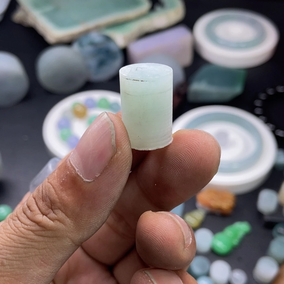 定制翡翠未镶嵌定制