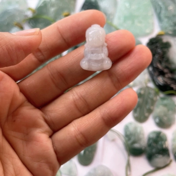 翡翠未镶嵌颈饰天然翡翠