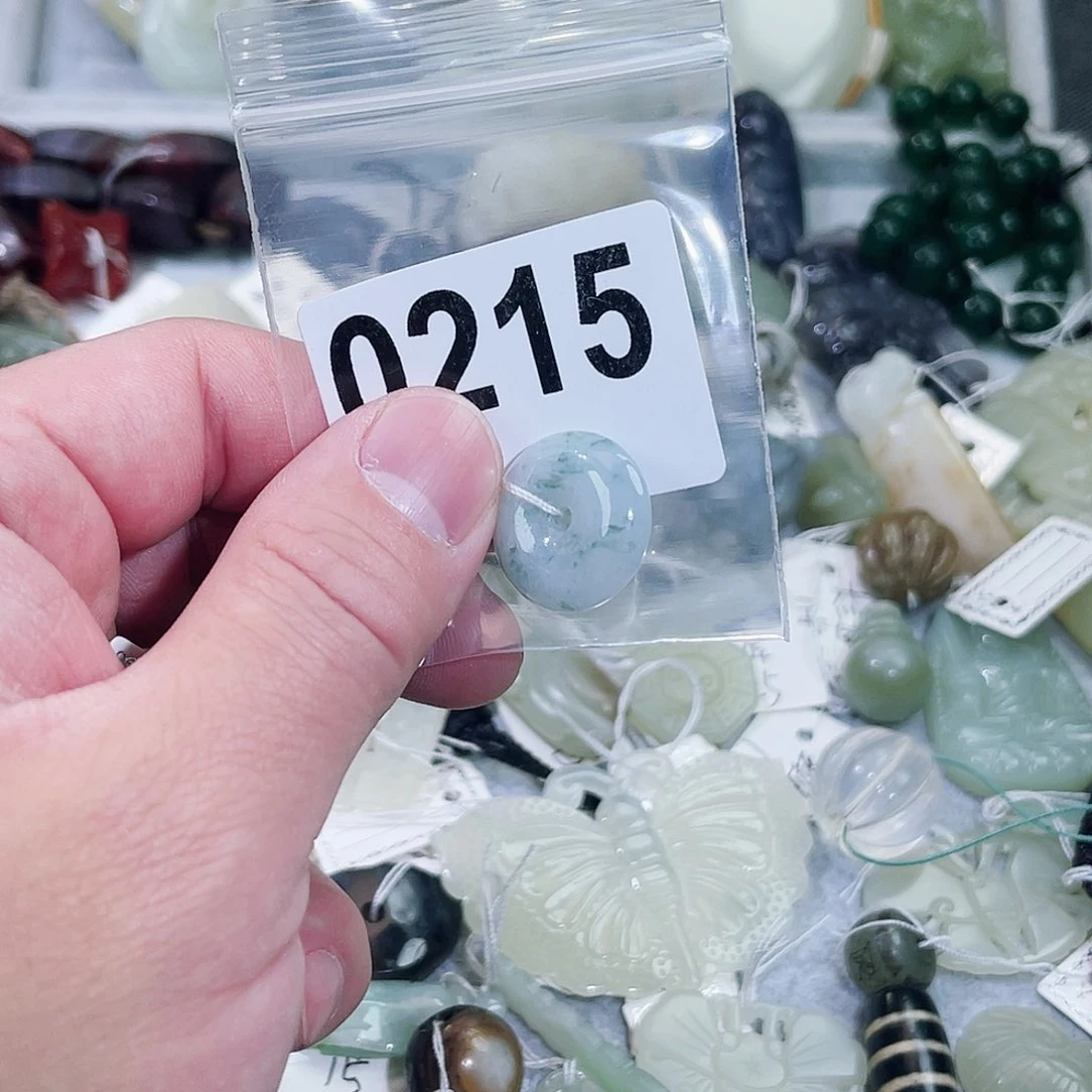 和田玉车挂未镶嵌