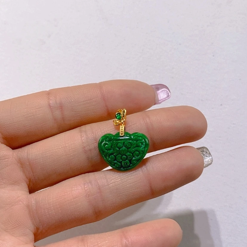 【闪购商品】颈饰未镶嵌翡翠