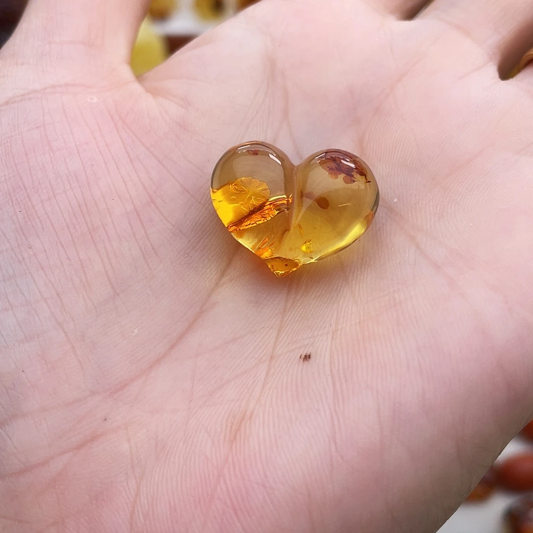 琥珀吊坠(不含链)未镶嵌