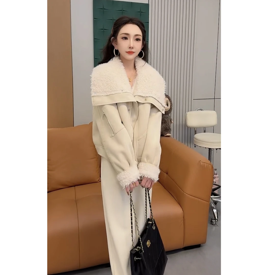 冬季韩版休闲防风上衣短外套68141新款时尚短款加绒加厚宽松女装-