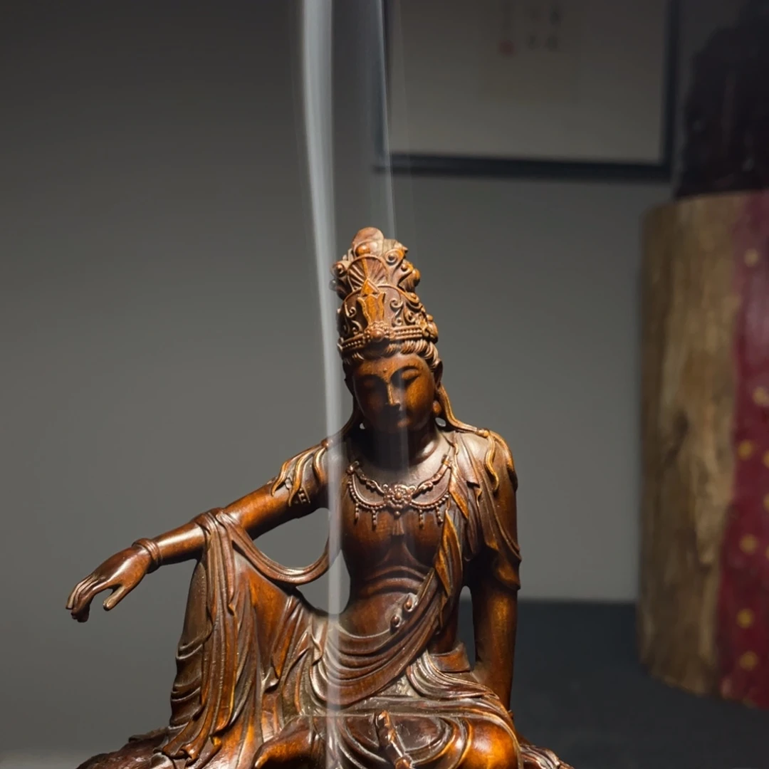 木年****?黄杨木做旧观音