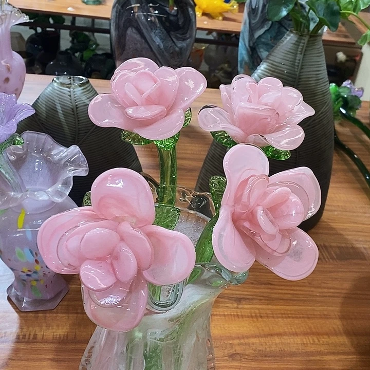 4只玫瑰花高45厘米左右