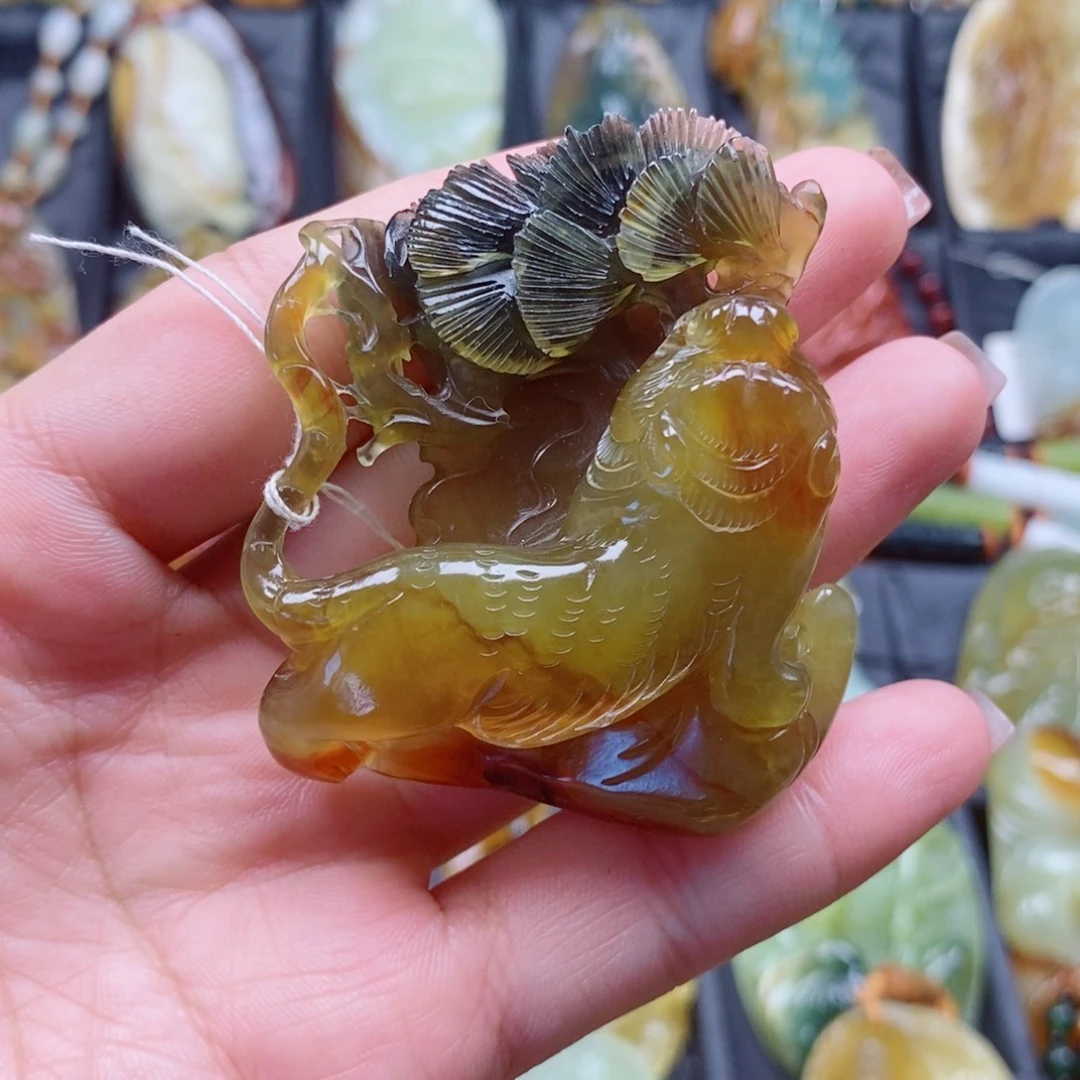未镶嵌蛇纹石玉颈饰