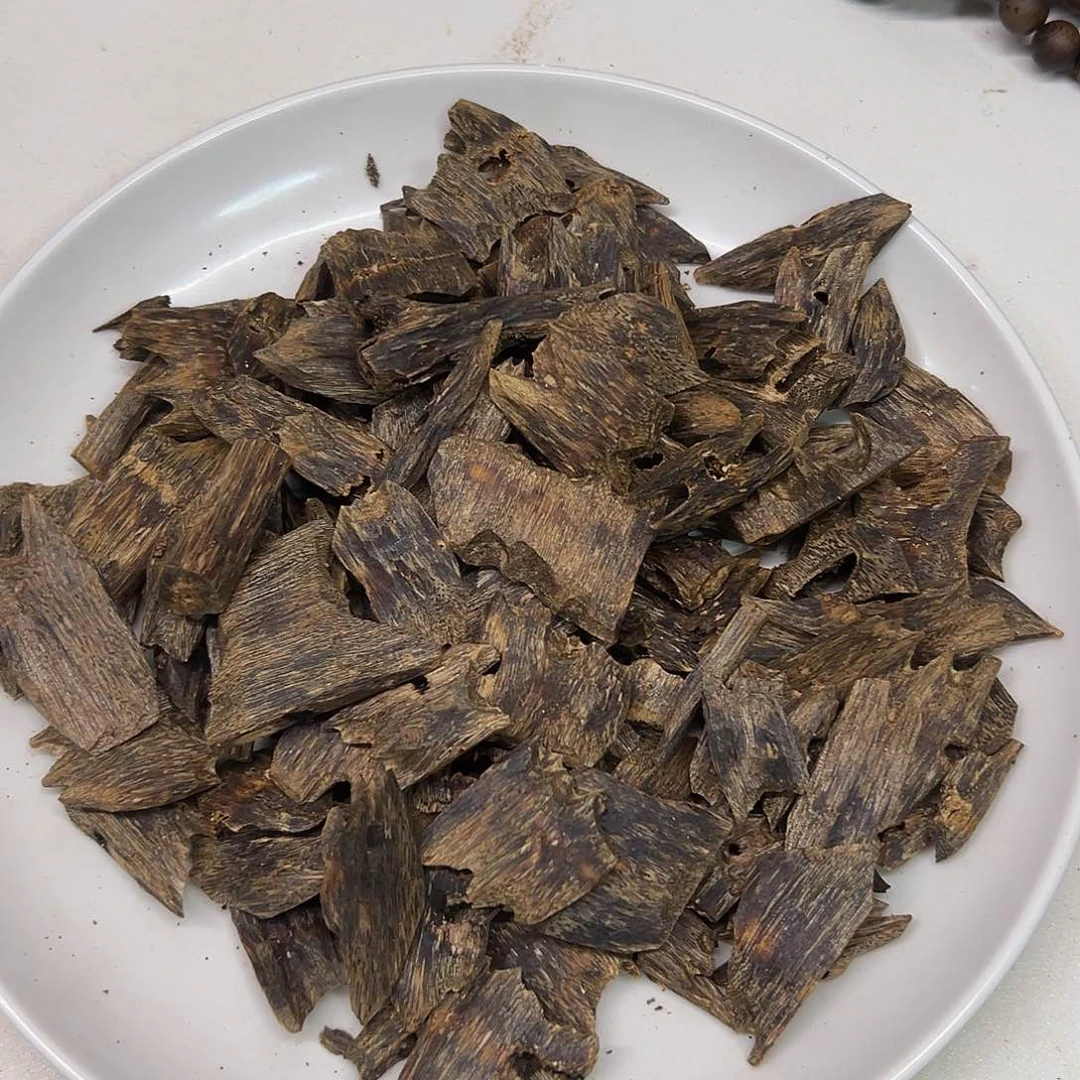 沉香碎屑沉香紫罗兰高油块料100克