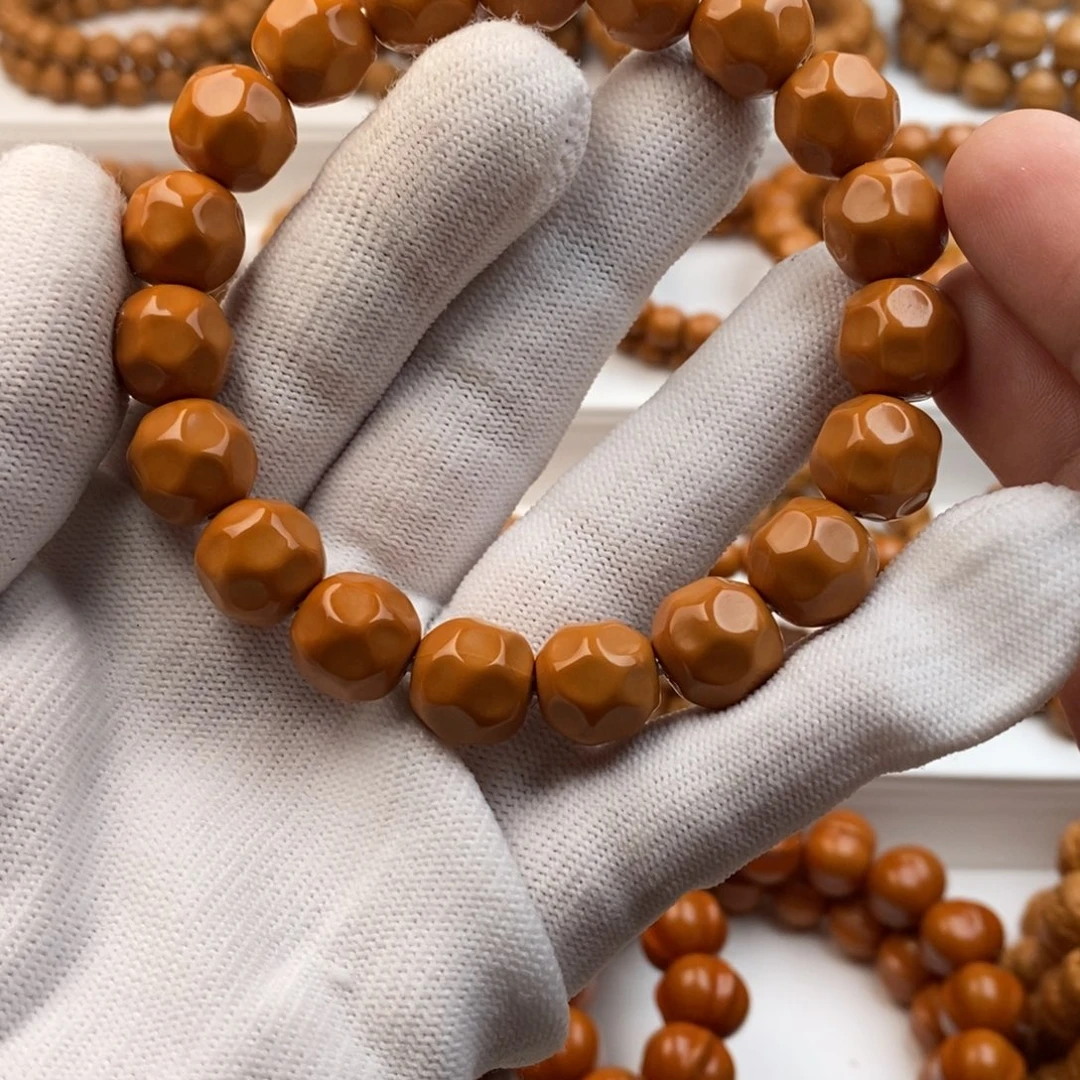 猴头核桃吊坠?*南奶酪