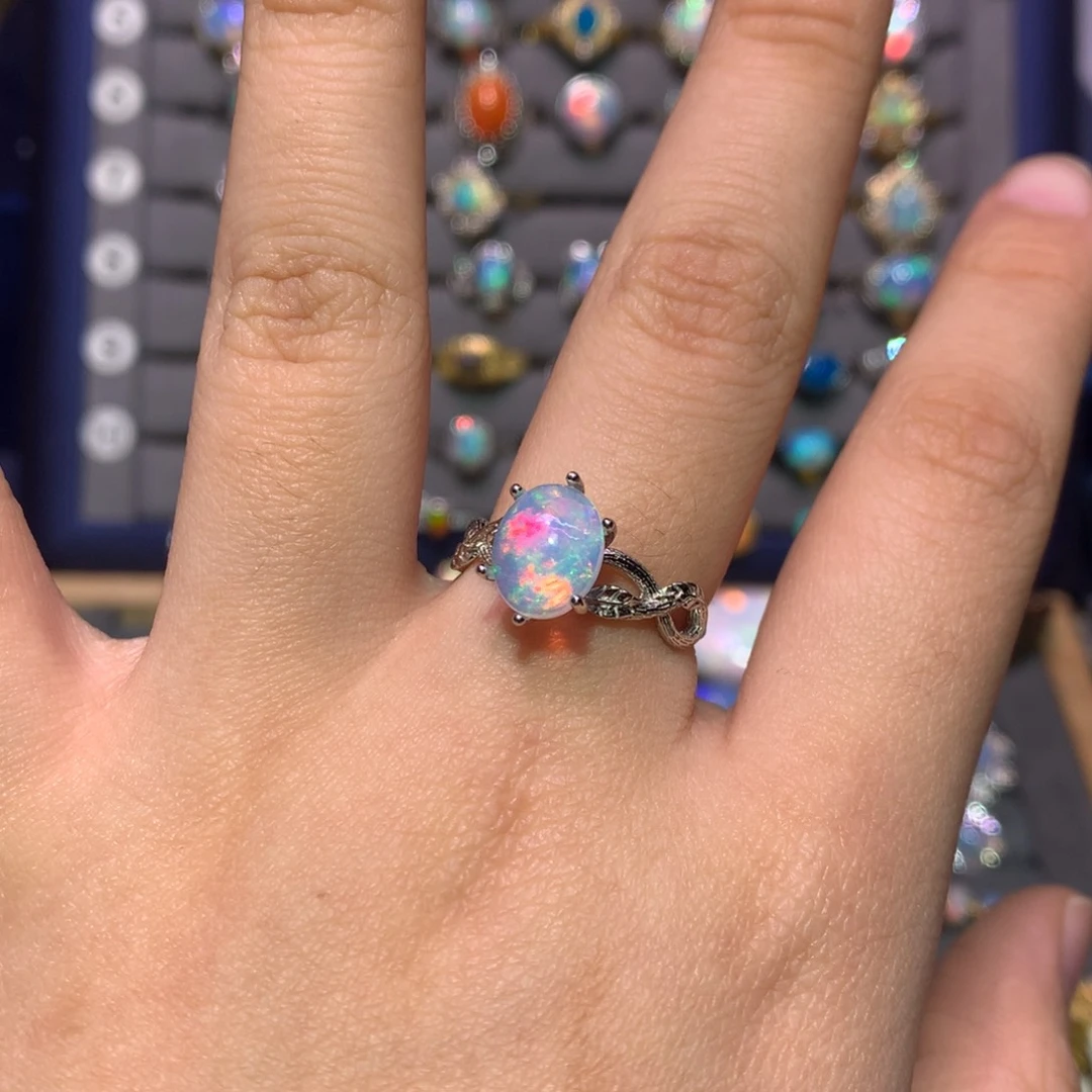 银S925镶嵌欧泊戒指