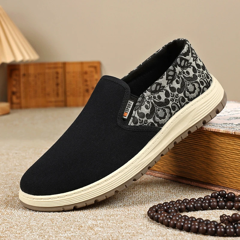 春秋新款男士老北京布鞋防滑耐磨软底男鞋一脚蹬舒适养脚休闲鞋