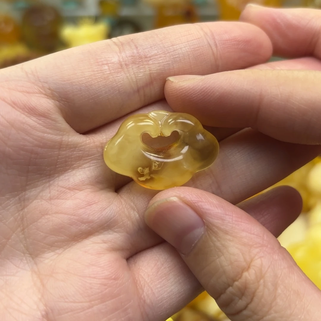 裸石蜜蜡未镶嵌蜜蜡配饰打孔不退不换微瑕