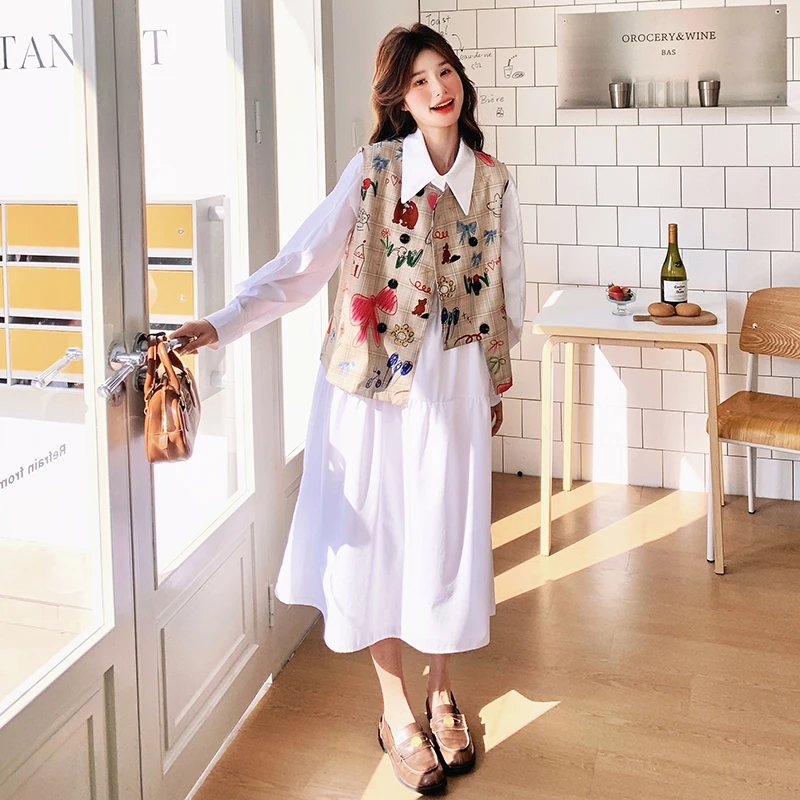 法式时尚度假风连衣裙套装女2025春季新款减龄涂鸦绣花马甲两件套