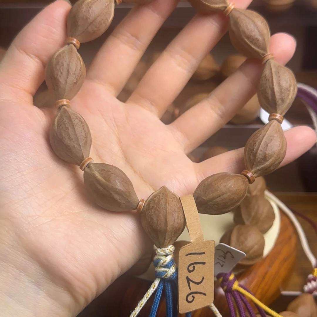 手串橄榄核梅林铁核三花鲨鱼背1626