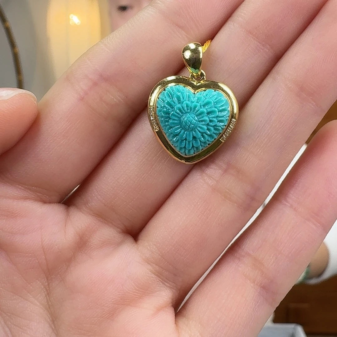 绿松石18K金镶嵌挂件