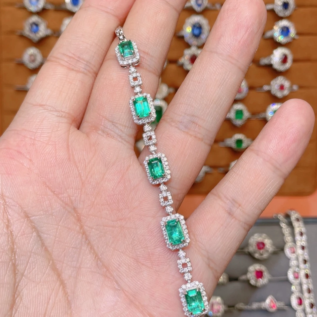 戒指祖母绿18K金镶嵌3.05ct